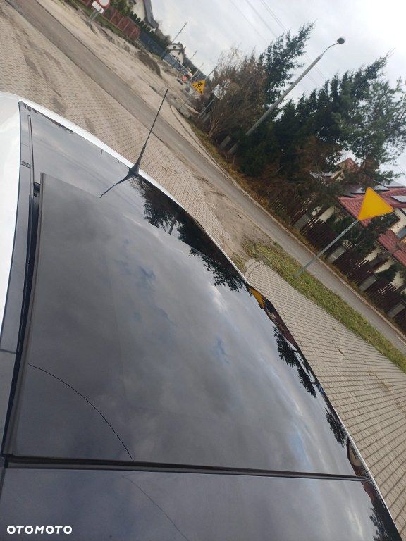 Opel Corsa 1.4 16V Edition - 9