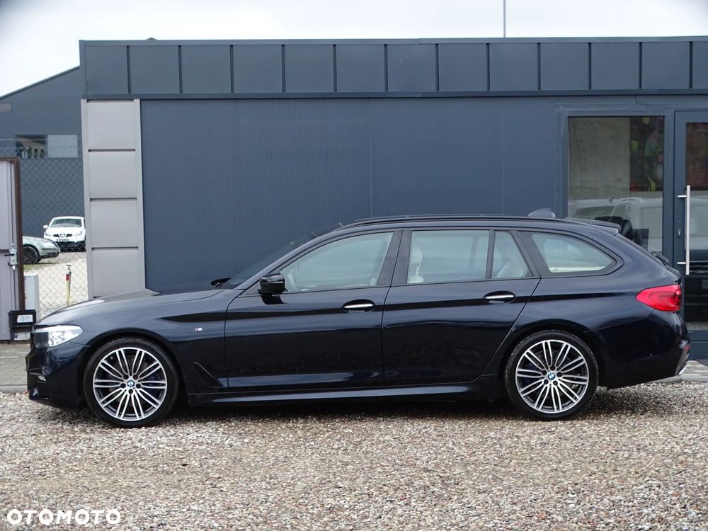 BMW Seria 5 530d xDrive M Sport sport - 2