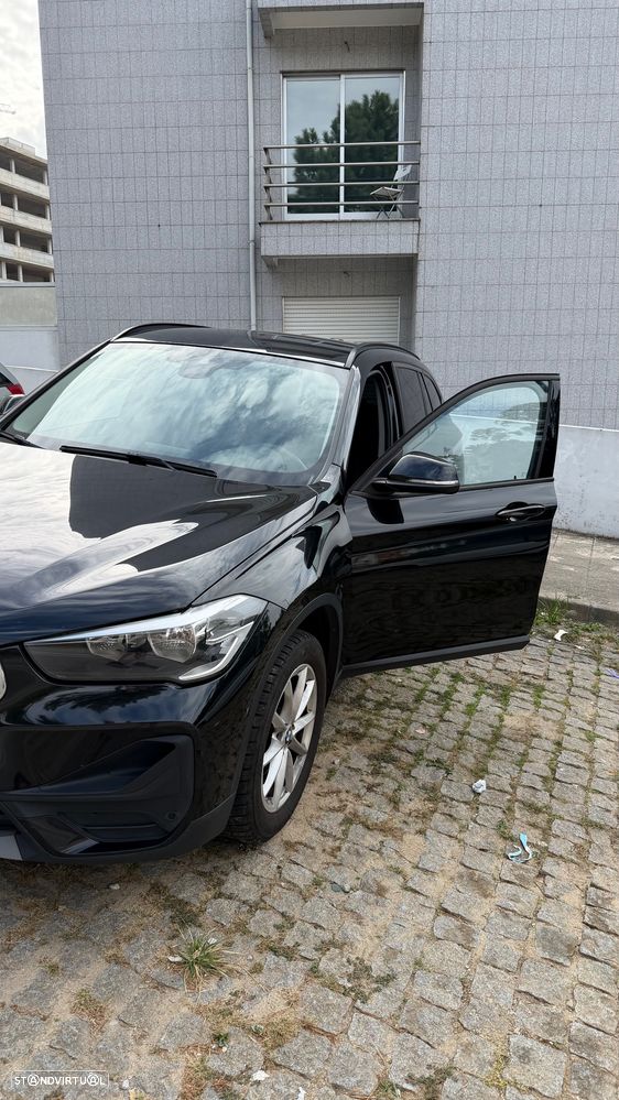 BMW X1 16 d sDrive foto 3