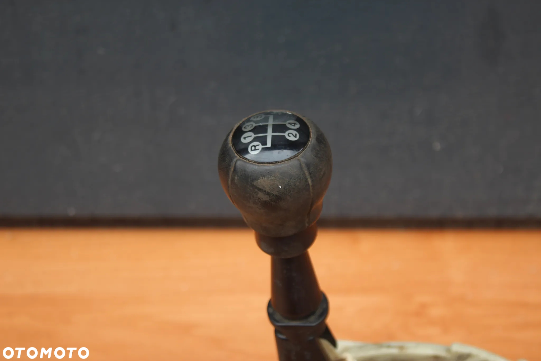 LEWAREK GAŁKA ZMIANY BIEGÓW OPEL VECTRA B 90523924 - 3