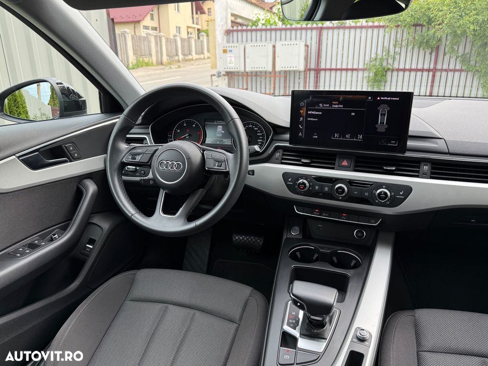 Audi A4 35 TDI S tronic MHEV Basic - 17