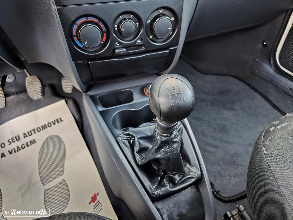 Fiat Strada 1.3 M-Jet - 18