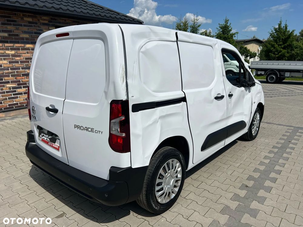 Toyota Proace City - 3