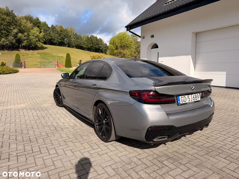 BMW Seria 5 530i xDrive mHEV M Sport sport - 4