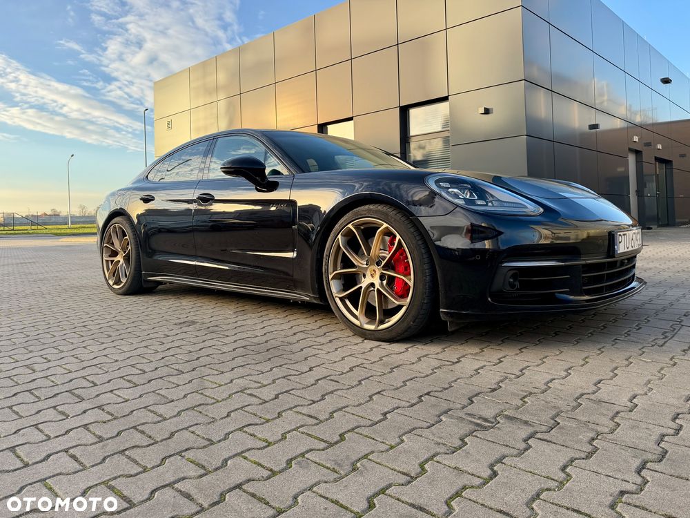 Porsche Panamera 4 - 7