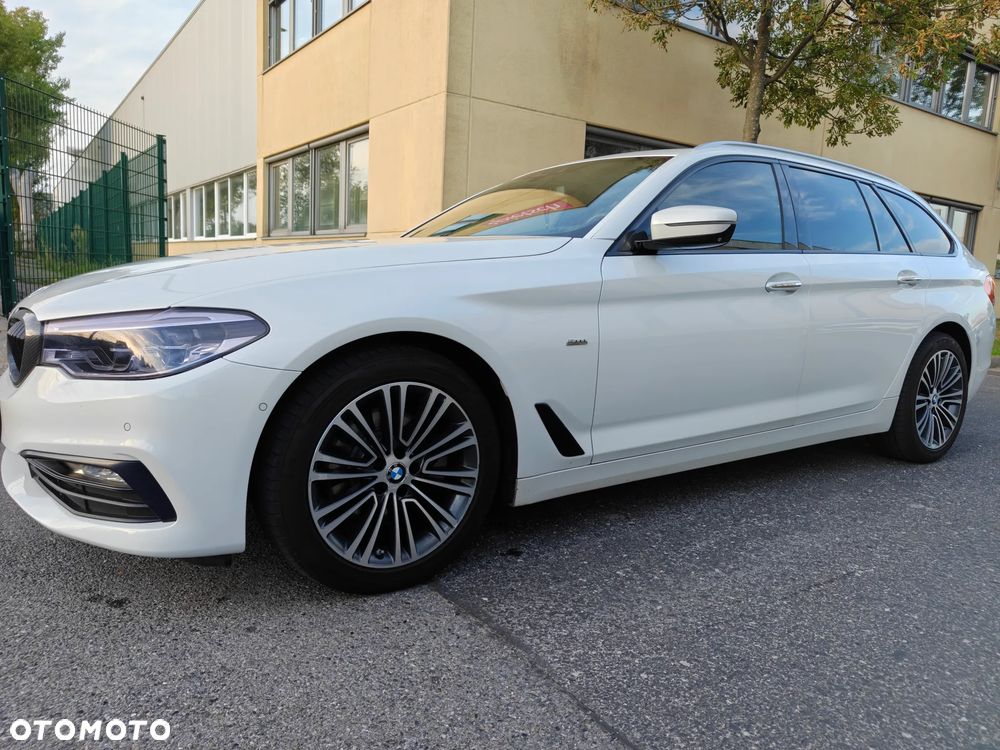 BMW Seria 5 520d Sport Line sport - 10