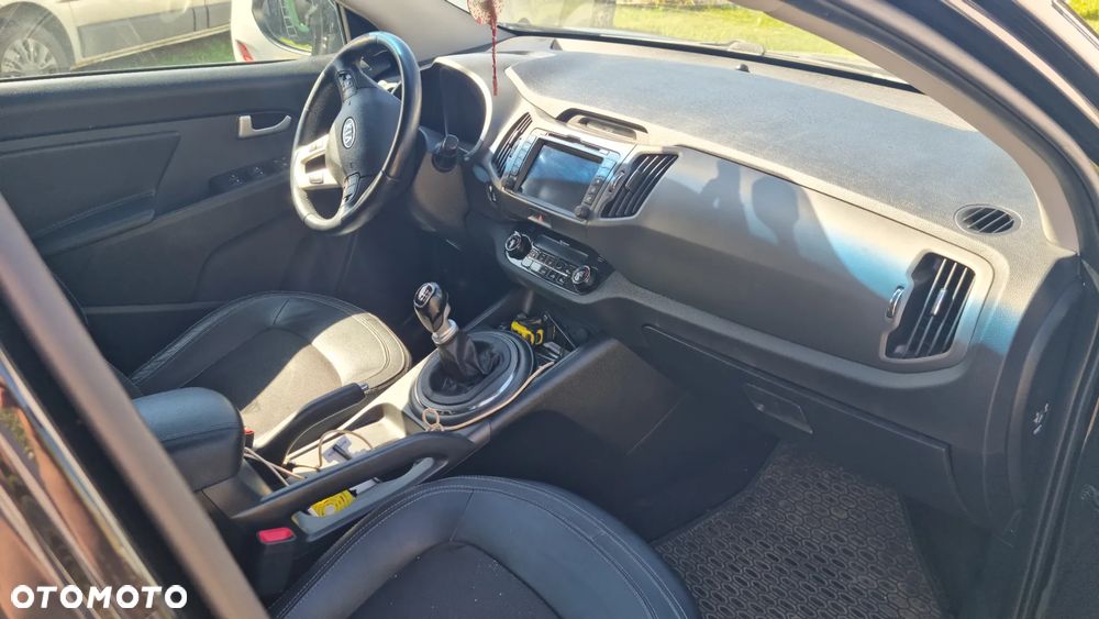 Kia Sportage 2.0 CRDI 2WD Attract - 13
