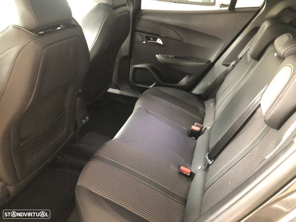 Peugeot 2008 1.2 PureTech GT - 9