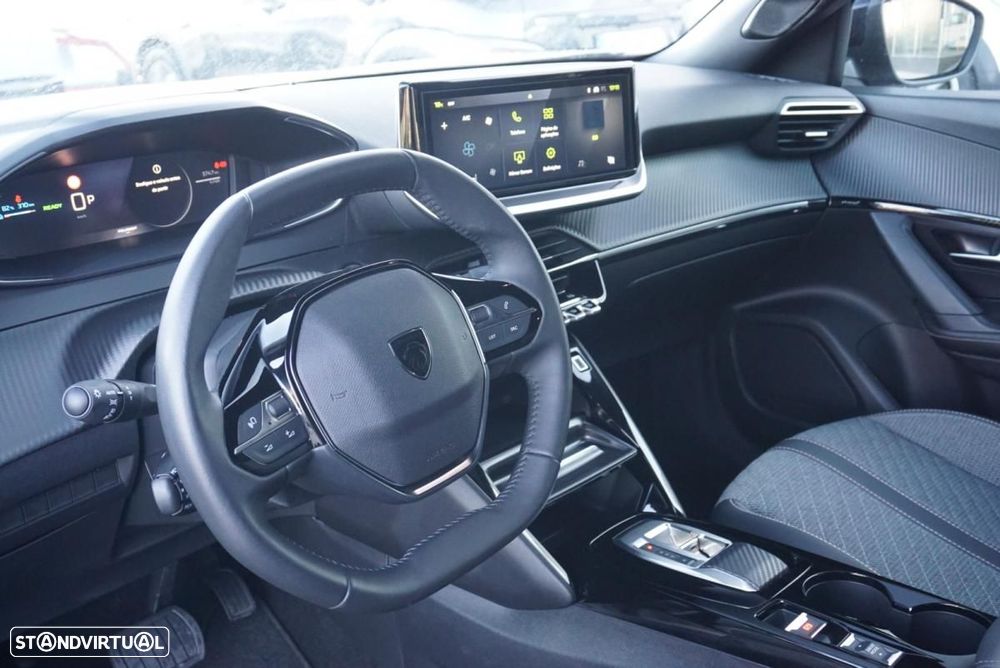 Peugeot e-2008 54 kWh Allure - 37