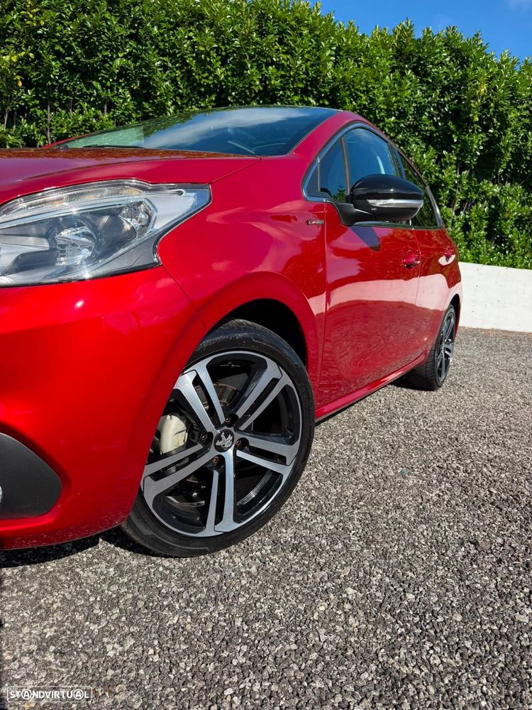 Peugeot 208 1.2 PureTech GT Line - 13