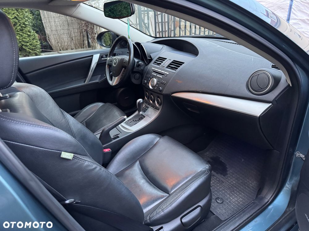 Mazda 3 - 15