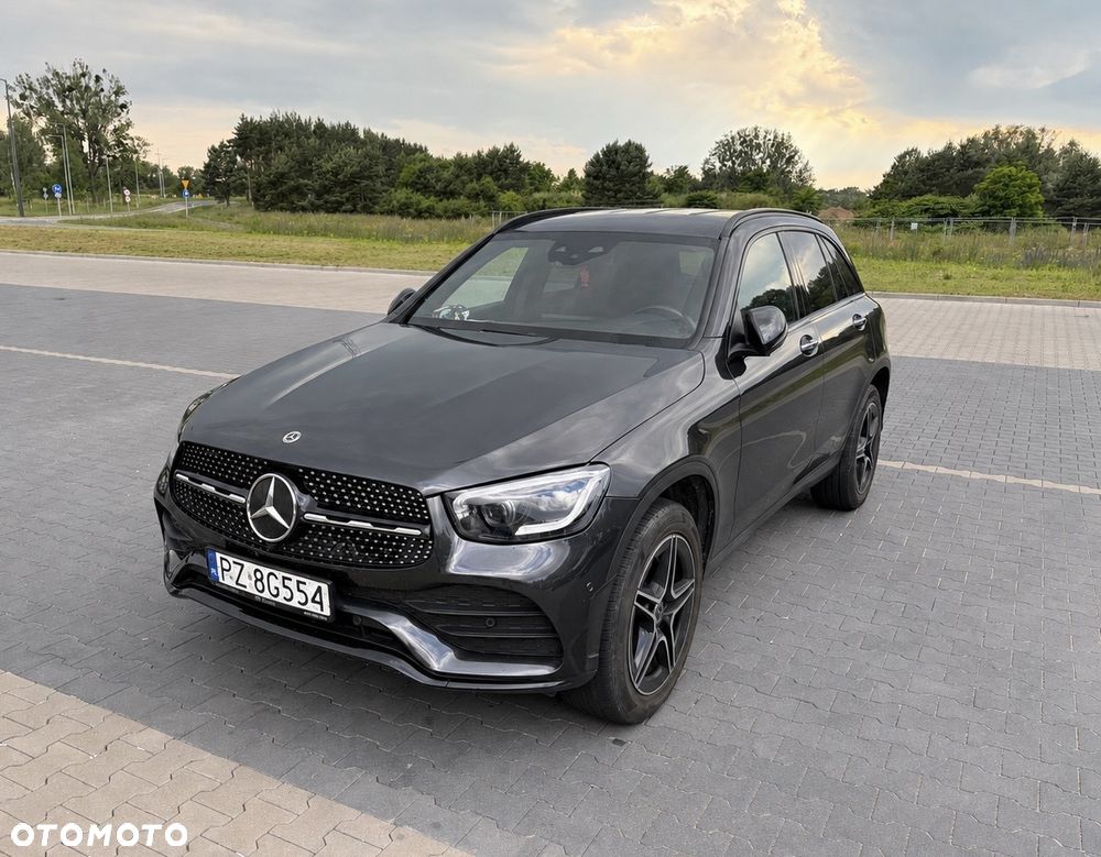 Mercedes-Benz GLC - 2