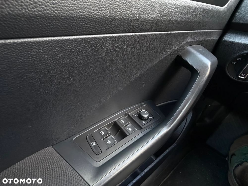 Volkswagen T-Roc 1.5 TSI ACT Premium - 20