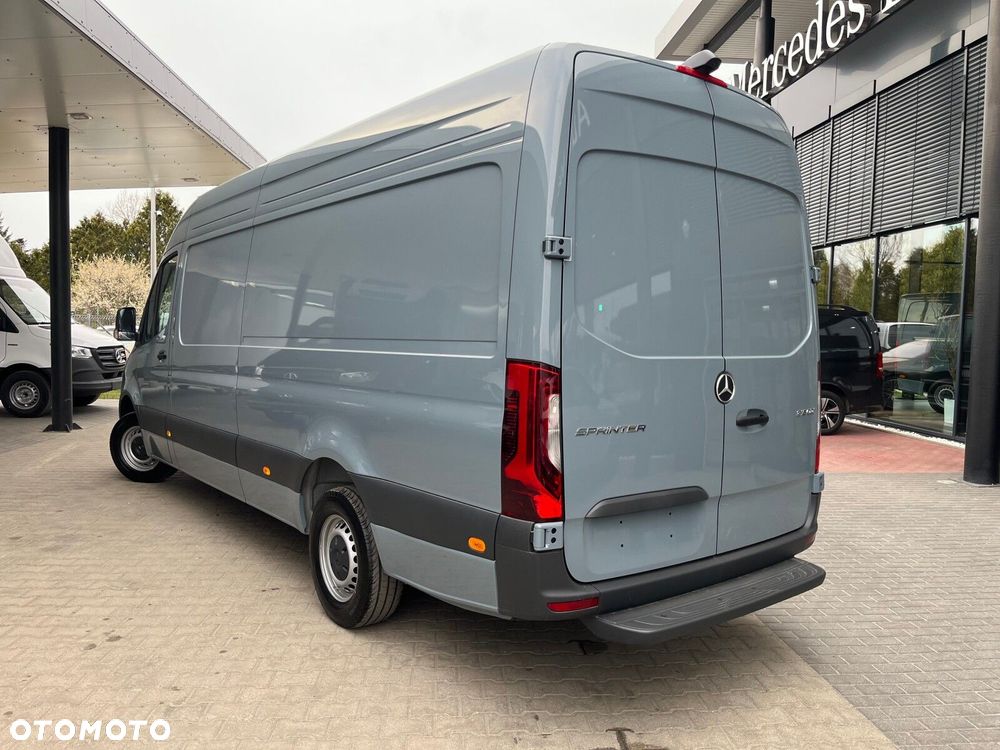 Mercedes-Benz Sprinter Sprinter - 4