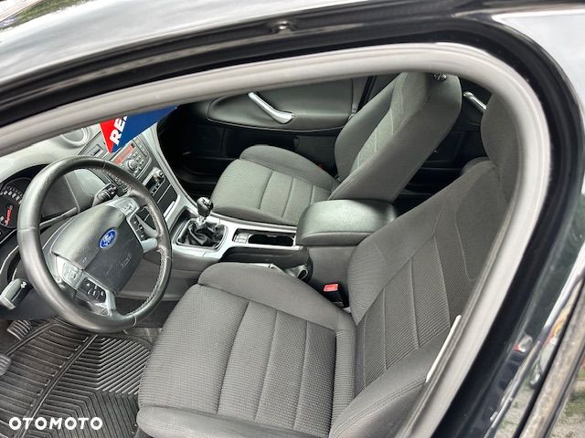 Ford Mondeo 1.6 T Titanium - 8