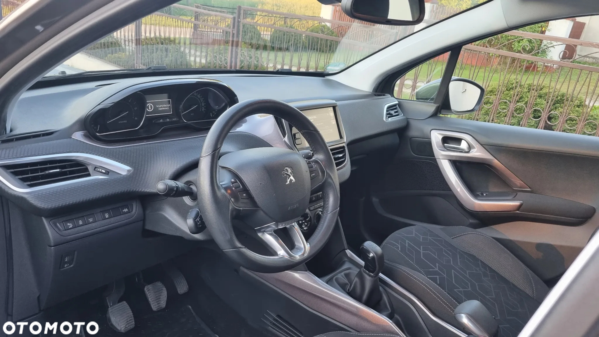 Peugeot 2008 1.6 e-HDi Active S&S - 14