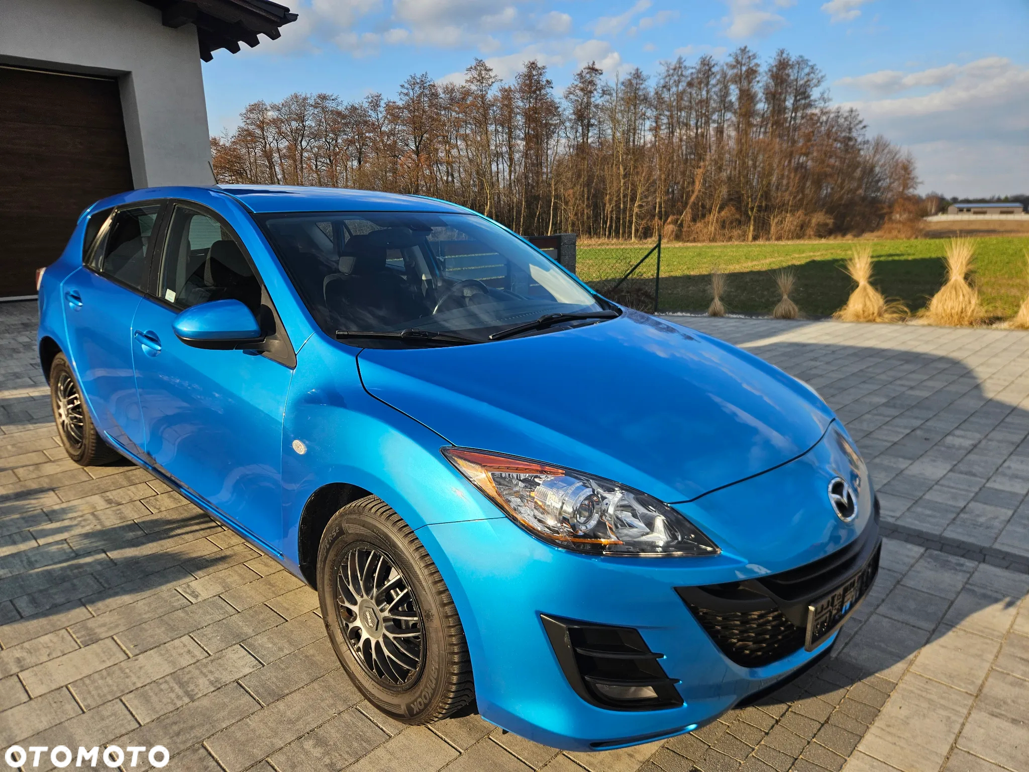 Mazda 3 1.6 Active + - 10