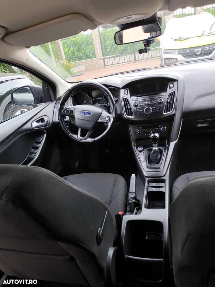 Ford Focus 1.5 EcoBlue Start-Stopp-System TITANIUM STYLE - 11