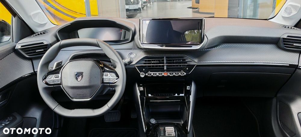 Peugeot 208 - 14