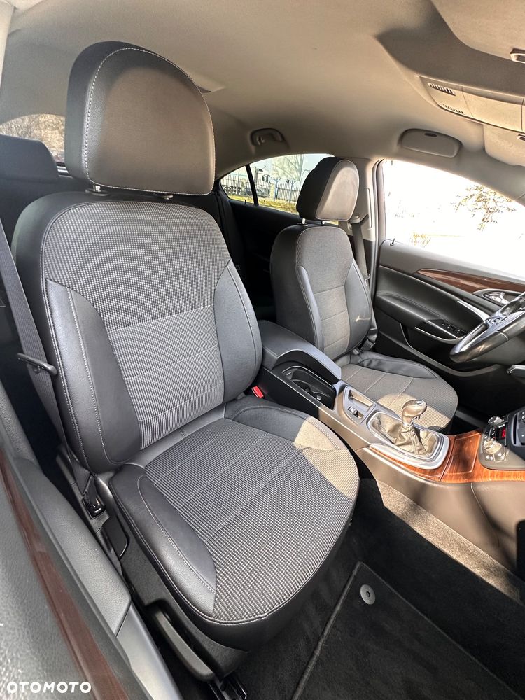 Opel Insignia 1.8 Cosmo - 31