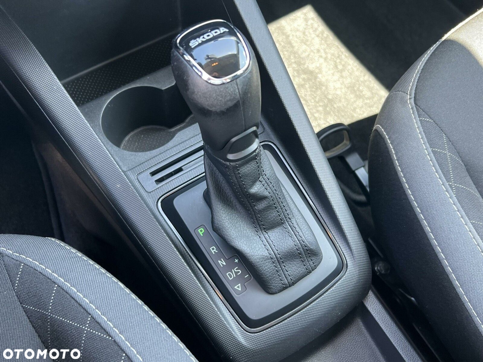 Skoda Fabia 1.0 TSI Ambition Plus DSG - 28