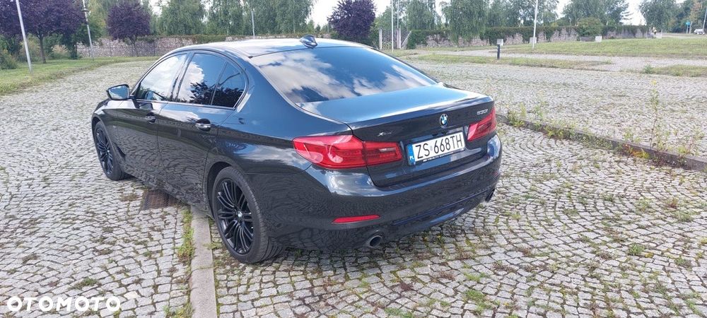 BMW Seria 5 530i Sport - 5