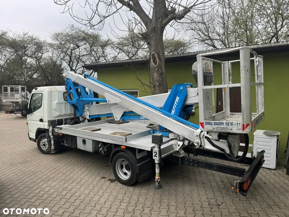 Mitsubishi Canter - 2