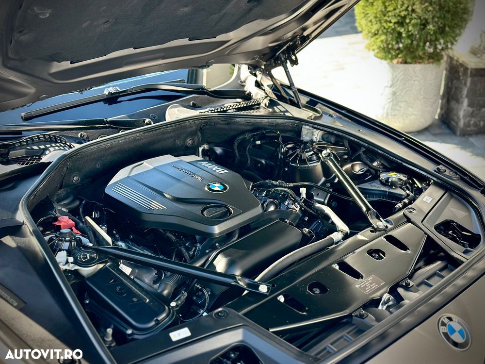 BMW Seria 5 520d xDrive Aut. M Sport Edition - 38