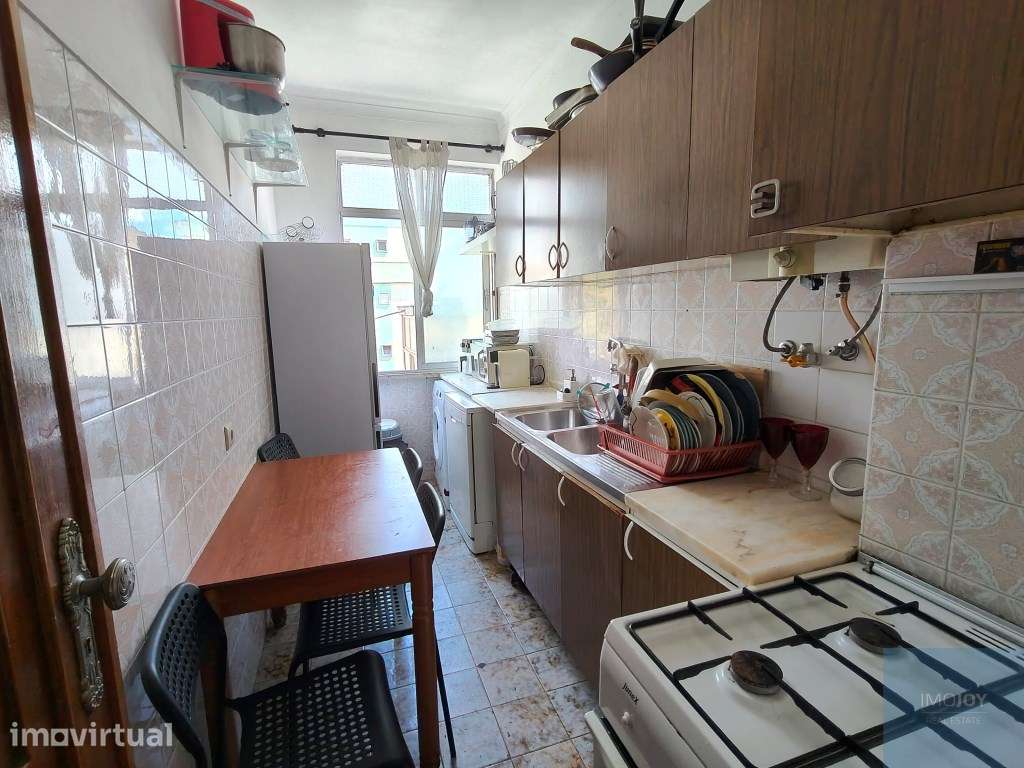 Apartamento T1 na Amadora - Grande imagem: 2/10