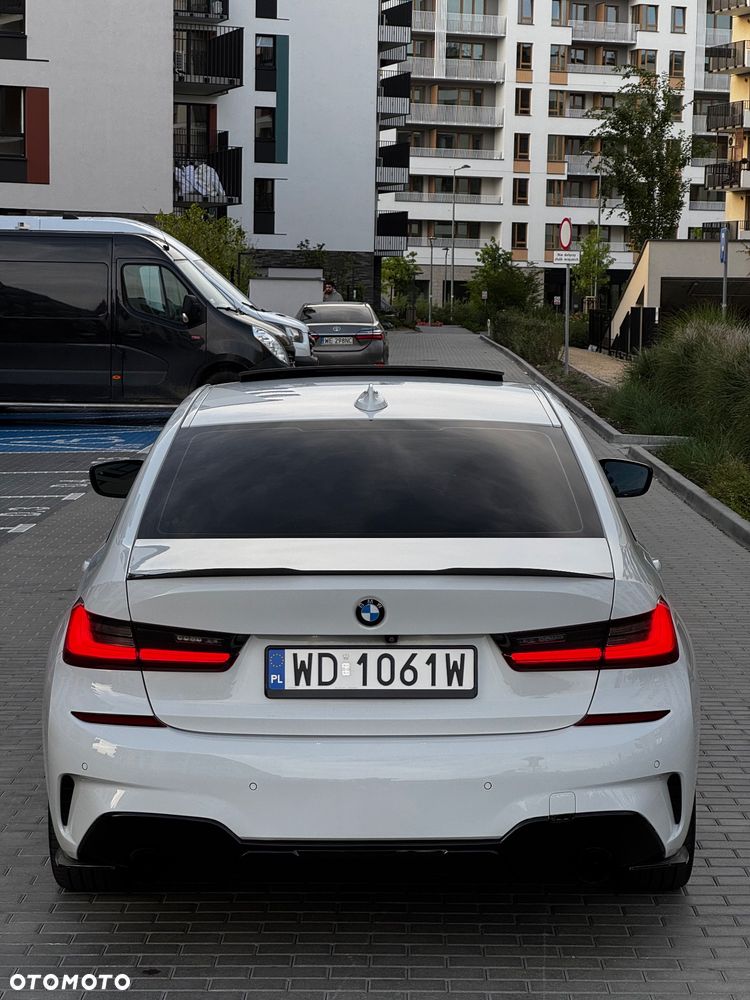 BMW Seria 3 330i xDrive M Sport - 6