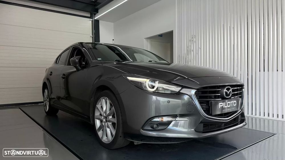 Mazda 3 Hatchback - 7