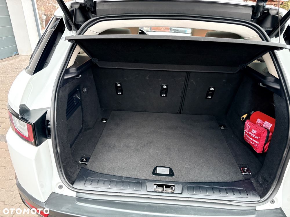 Land Rover Range Rover Evoque Si4 SE Dynamic - 32