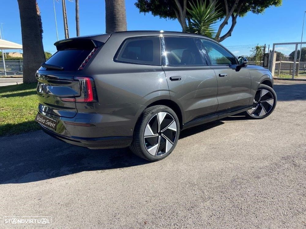 Volvo EX90 111 kWh Twin Motor Ultra - 2