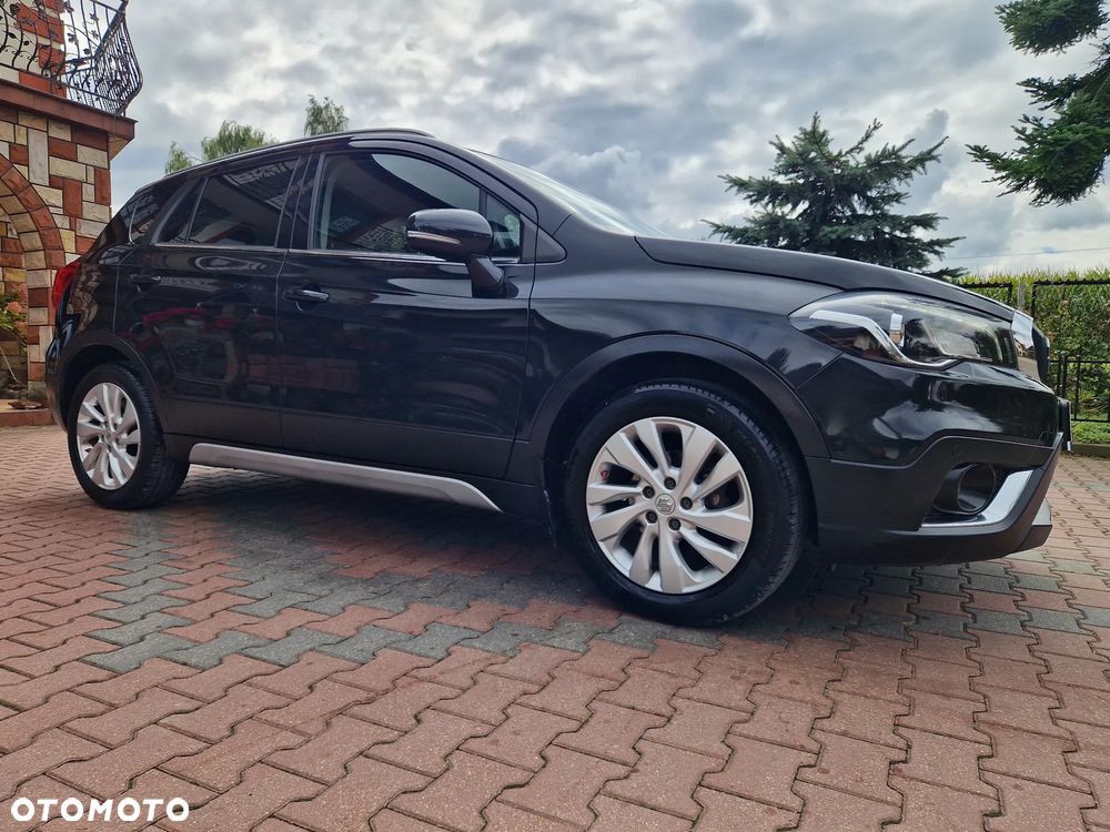 Suzuki SX4 S-Cross 1.6 Premium Plus 4WD CVT - 11