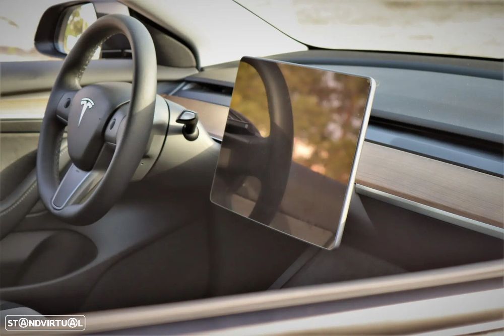 Tesla Model 3 Standard Range Plus RWD - 5