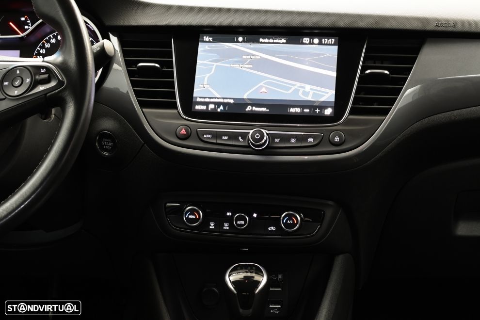 Opel Crossland 1.2 T Design & Tech - 18