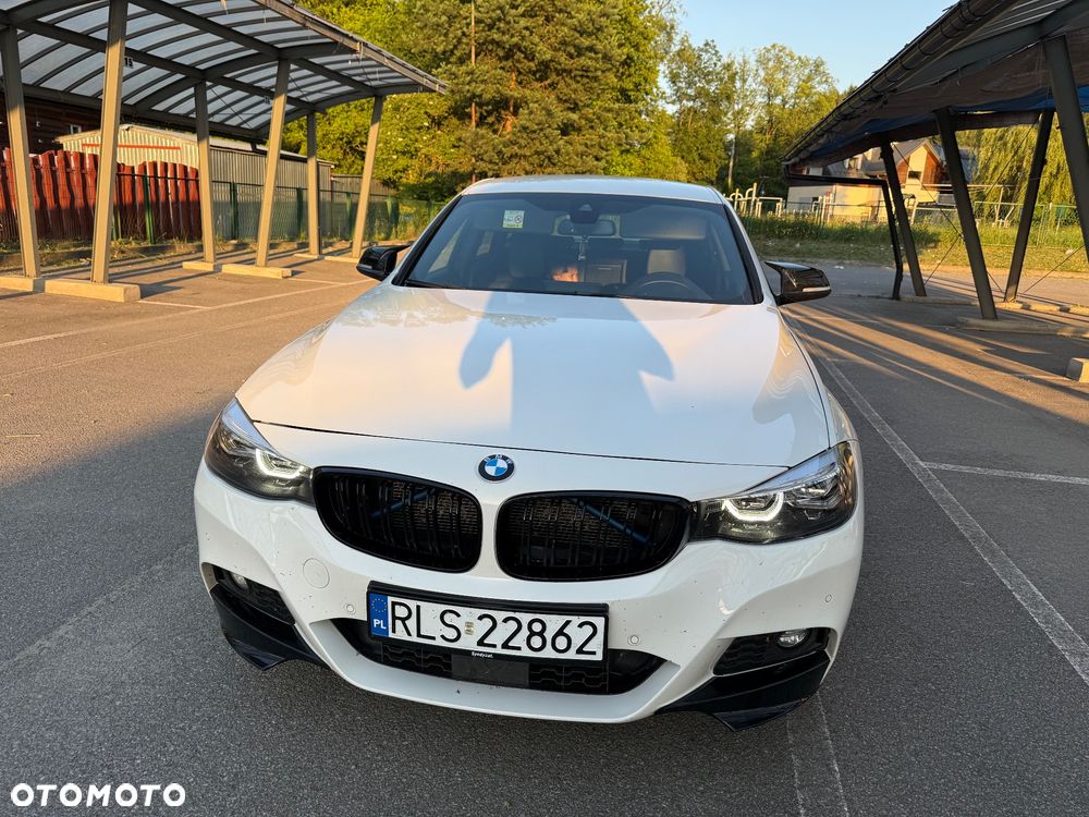 BMW 3GT 320d xDrive M Sport - 2