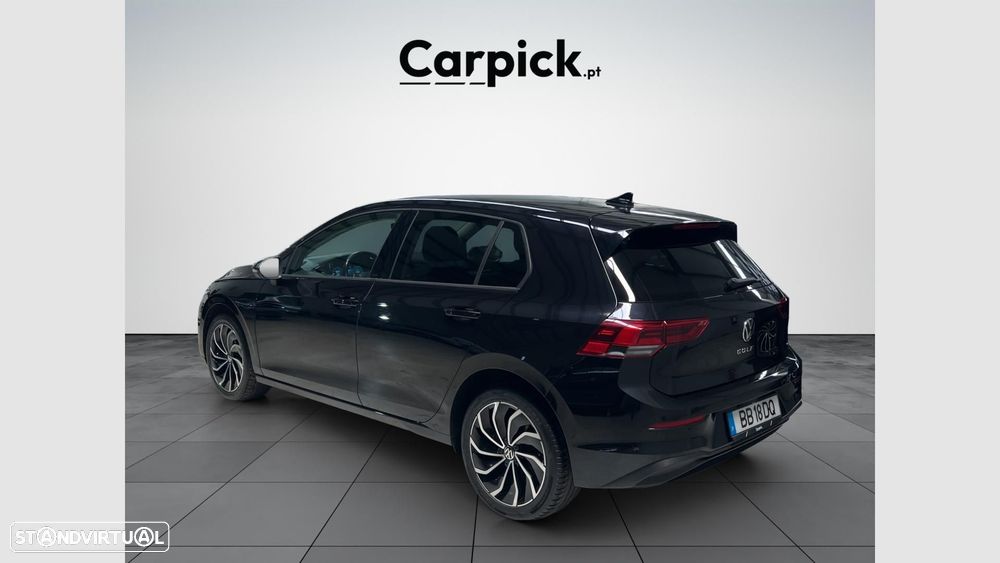 Volkswagen Golf 1.0 TSI Life — fotografia 3