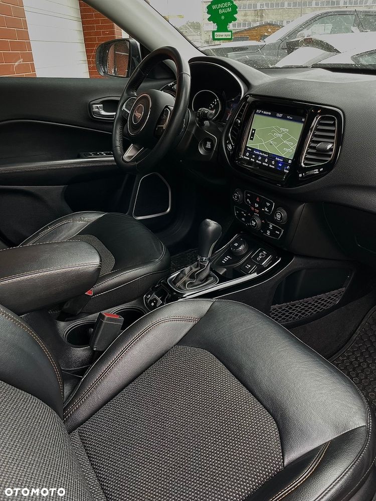 Jeep Compass 1.4 TMair Limited 4WD S&S - 35