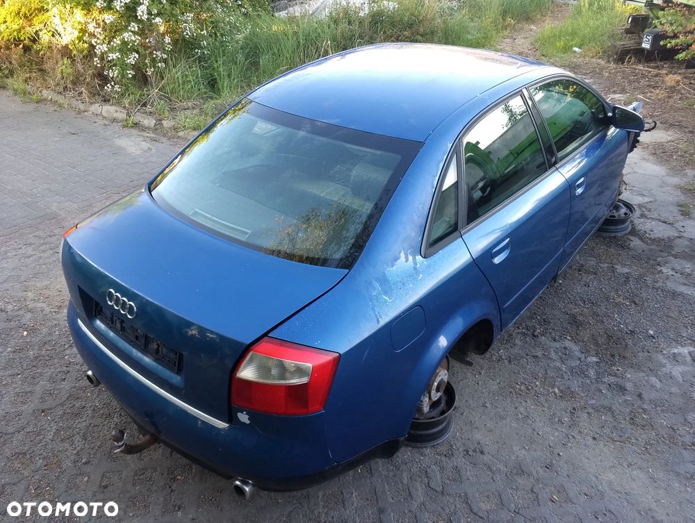 Audi A4 B6 (II) QUATTRO (00-06r.) 1.8 TB R4 20V 149KM. Silnik AVJ Skrzynia FPS lakier LZ5W .Cały na części. GWARANCJA !!! Przód Tył Zestaw Komplet Drzwi Klapa Zderzak Błotnik Maska Grill Atrapa Szyba Pas Lampa Lusterko Boczki Fotel Kanapa Kokpit Deska Rozdzielcza Przełącznik Włącznik Sterownik Przewody Wiązka Instalacja Moduł Komputer Czujnik Listwa Pompa Alternator Wtryski Głowica Rozrusznik Kompresor Sprzęgło Dwumas Silnik Skrzynia ABS Klimatyzacji Paliwa Wspomagania Kolektor Turbina Przepustnica Zawór Chłodnica Koło Hak Belka Sanki Zawieszenie Mcpherson Półoś Amortyzator Wydech Tłumik Zacisk Most - 6