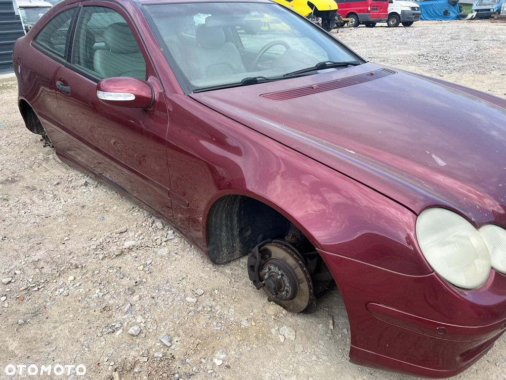 Mercedes C 200 KOMPRESSOR W203 Coupe (567U) części maska zderzak błotnik lampy drzwi klapa fotele deska - 6