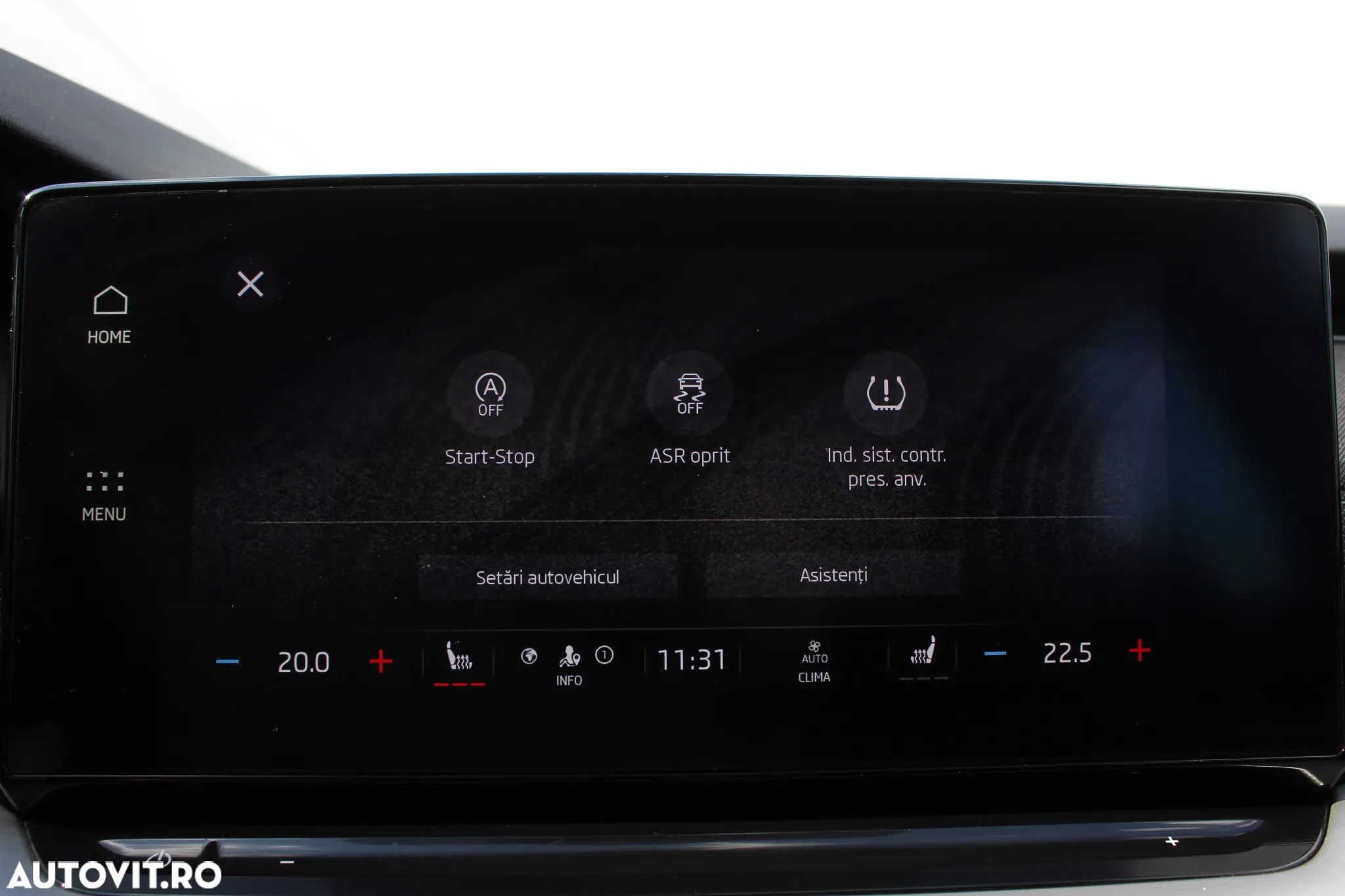 Skoda Octavia Combi 2.0 TDI DSG Style - 33