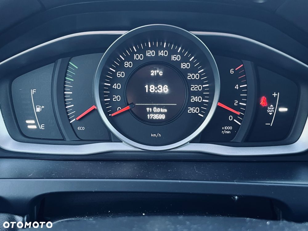 Volvo S60 D2 Edition Pro - 28