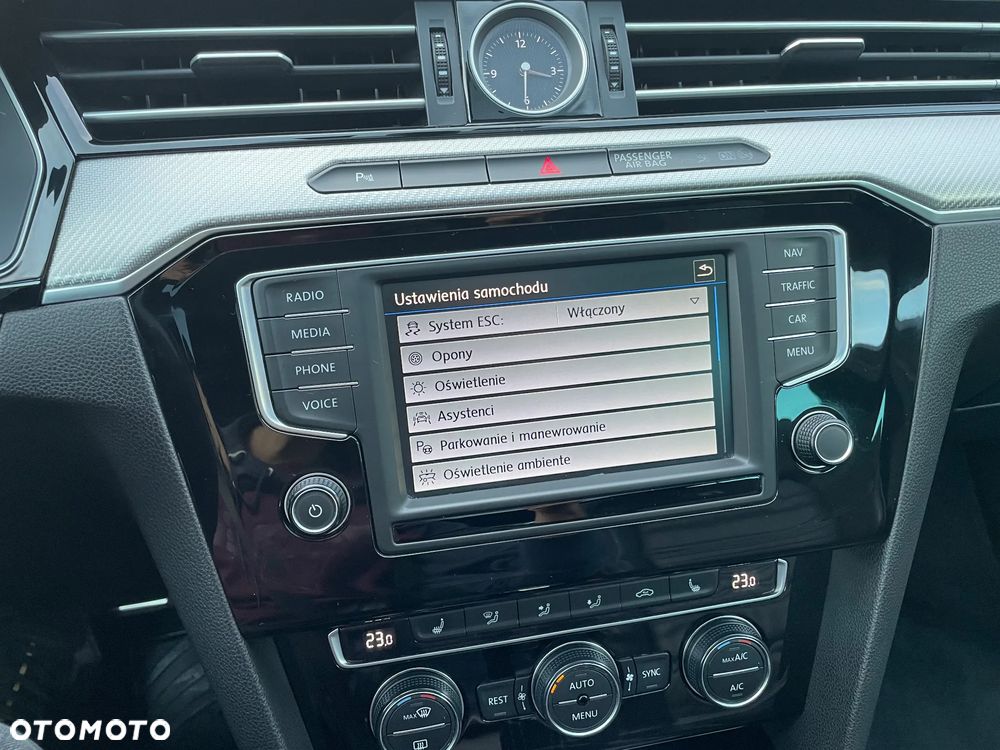 Volkswagen Passat Variant - 31