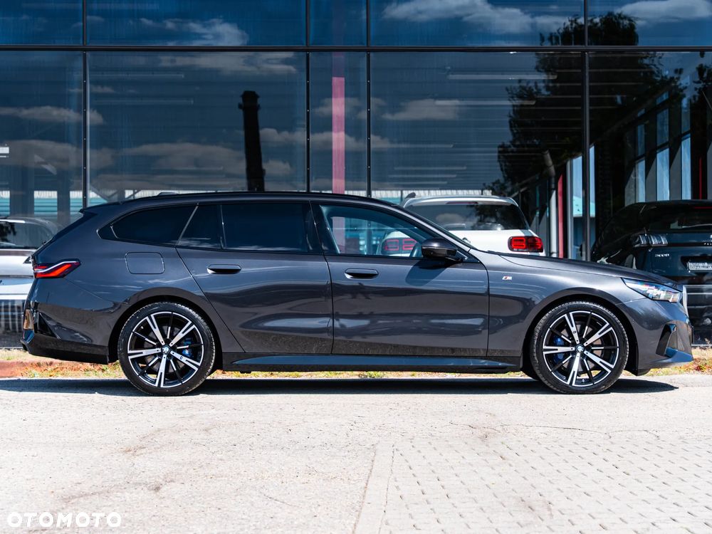 BMW Seria 5 520d xDrive mHEV M Sport - 16