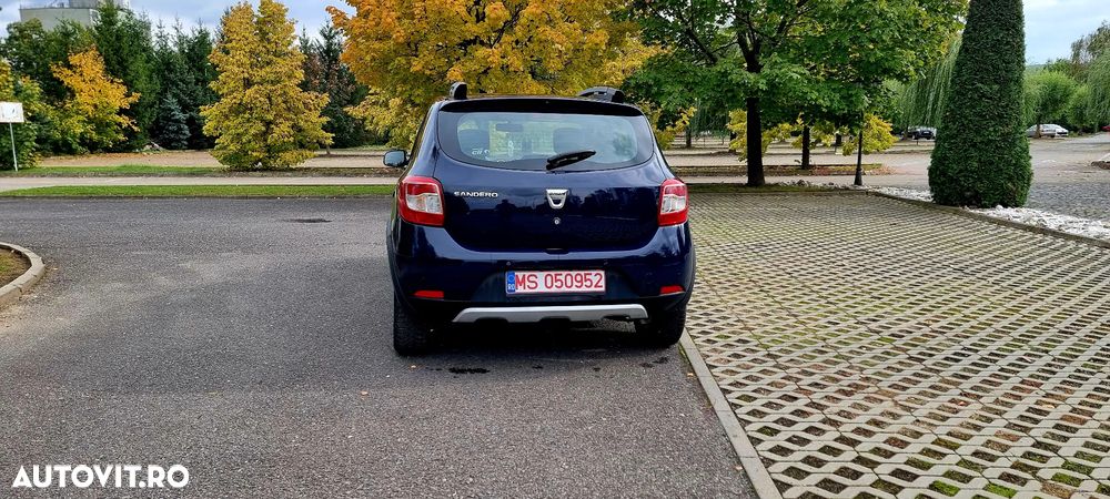 Dacia Sandero 1.2 16V 75 Laureate - 13