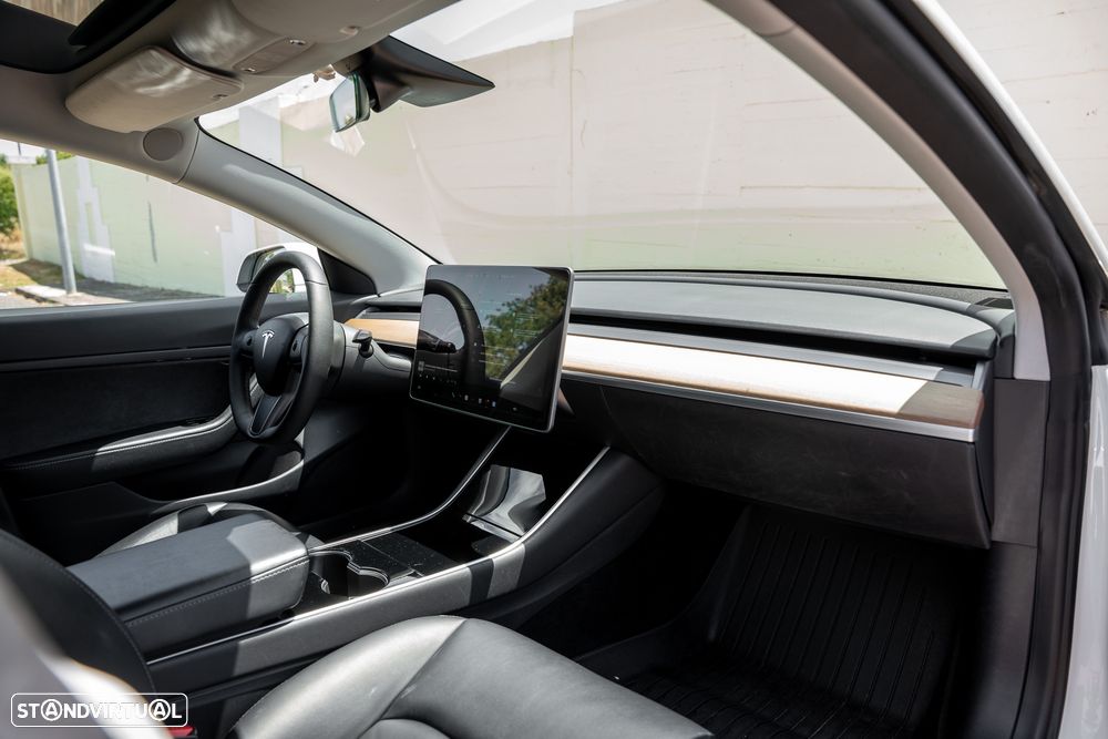 Tesla Model 3 Standard Range Plus RWD - 31