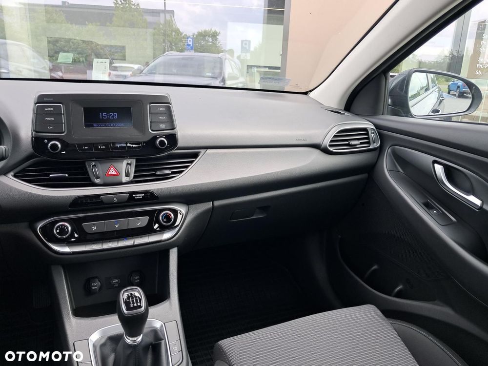 Hyundai i30 1.5 DPI Smart - 23