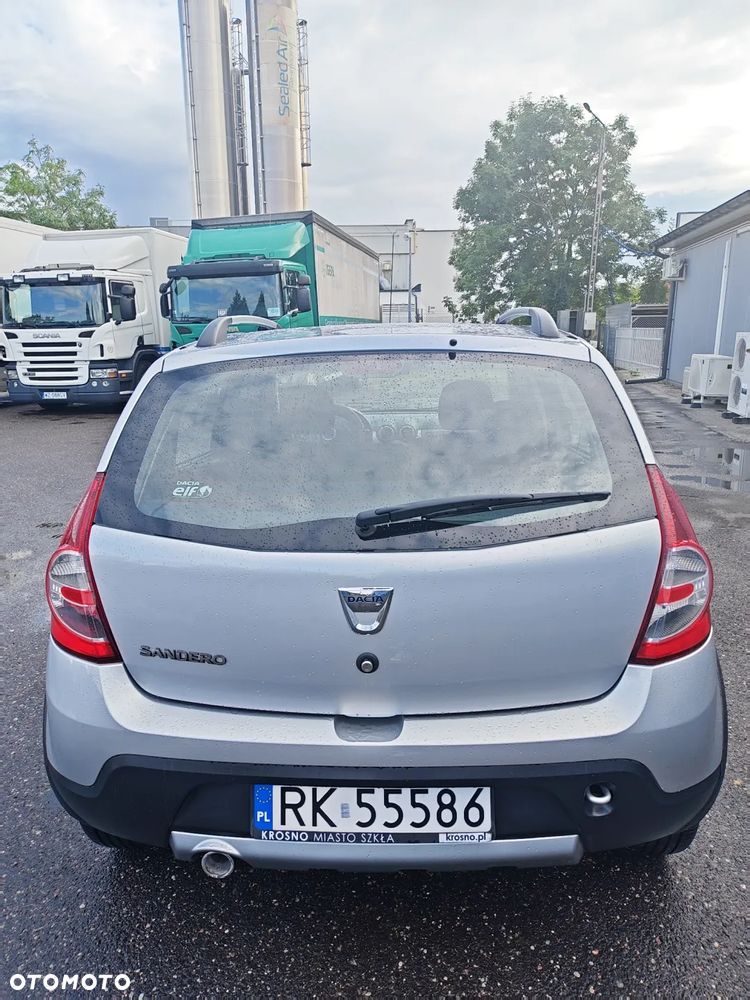Dacia Sandero Stepway2 1.6 - 8