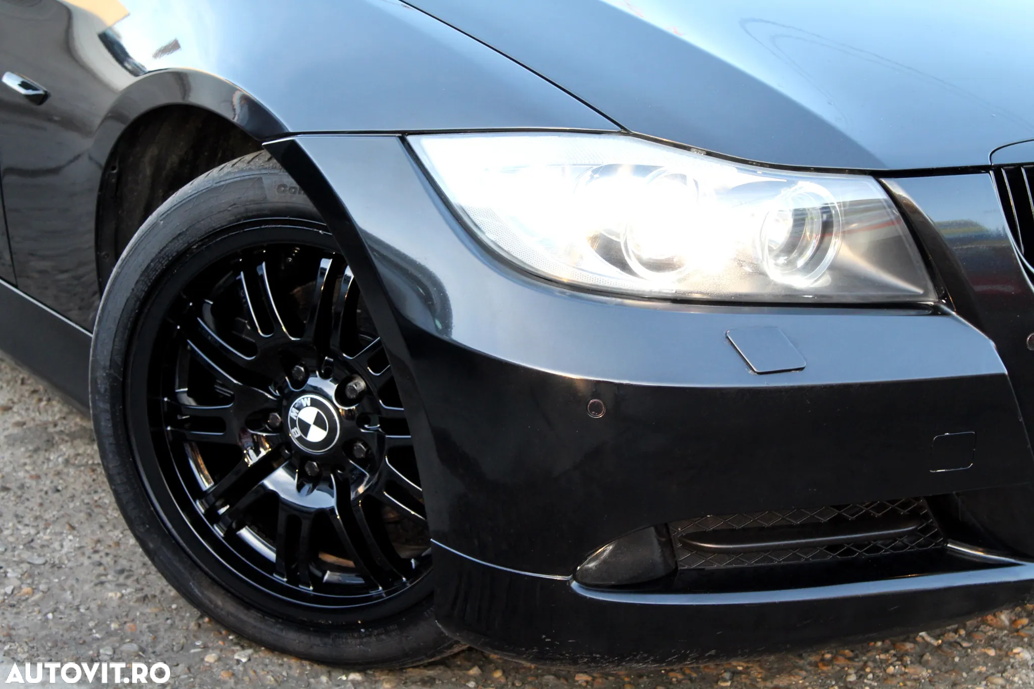 BMW Seria 3 320d DPF Touring - 25